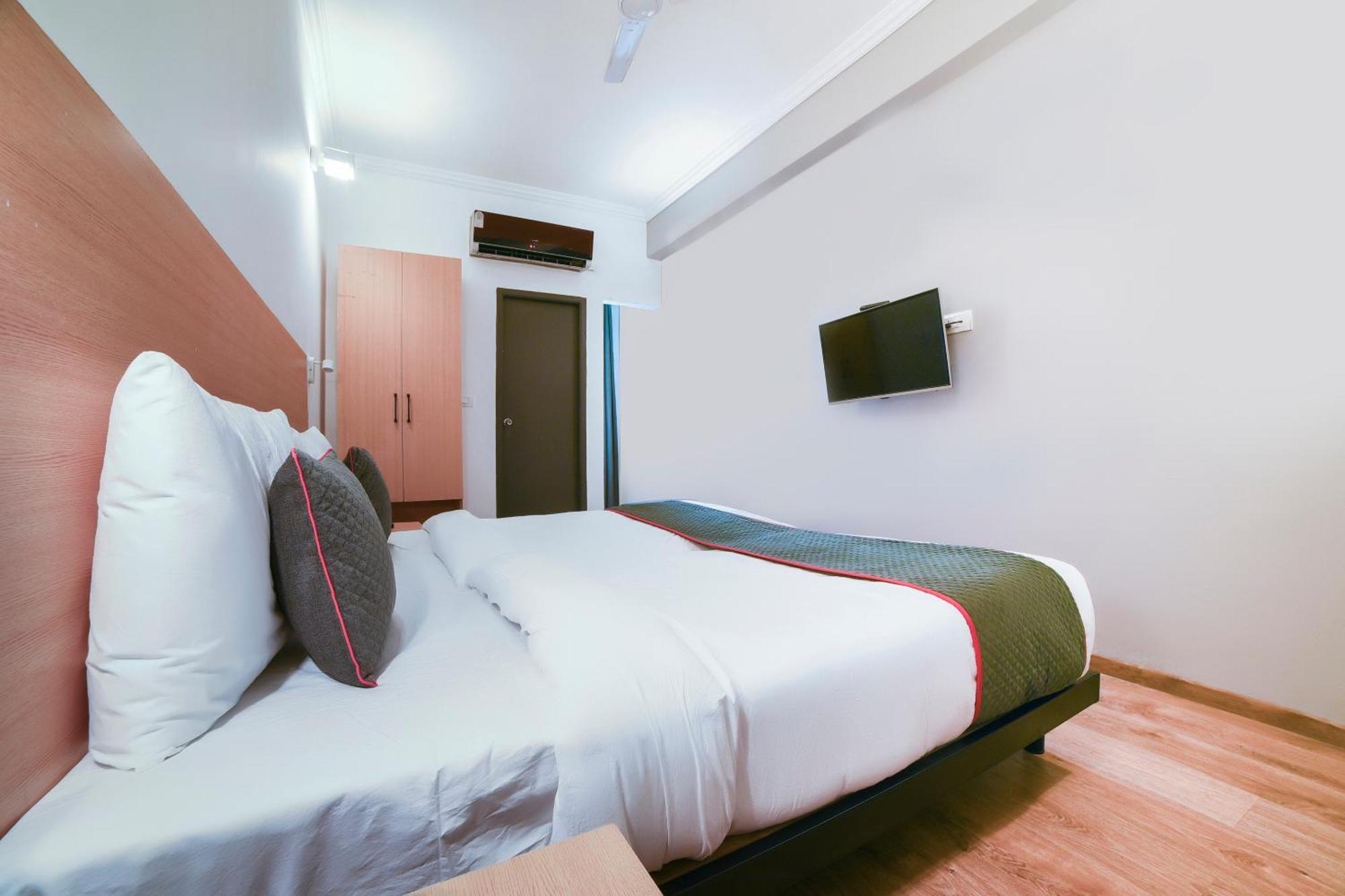 Hotel Collection O Vadapalani Čennai Exteriér fotografie