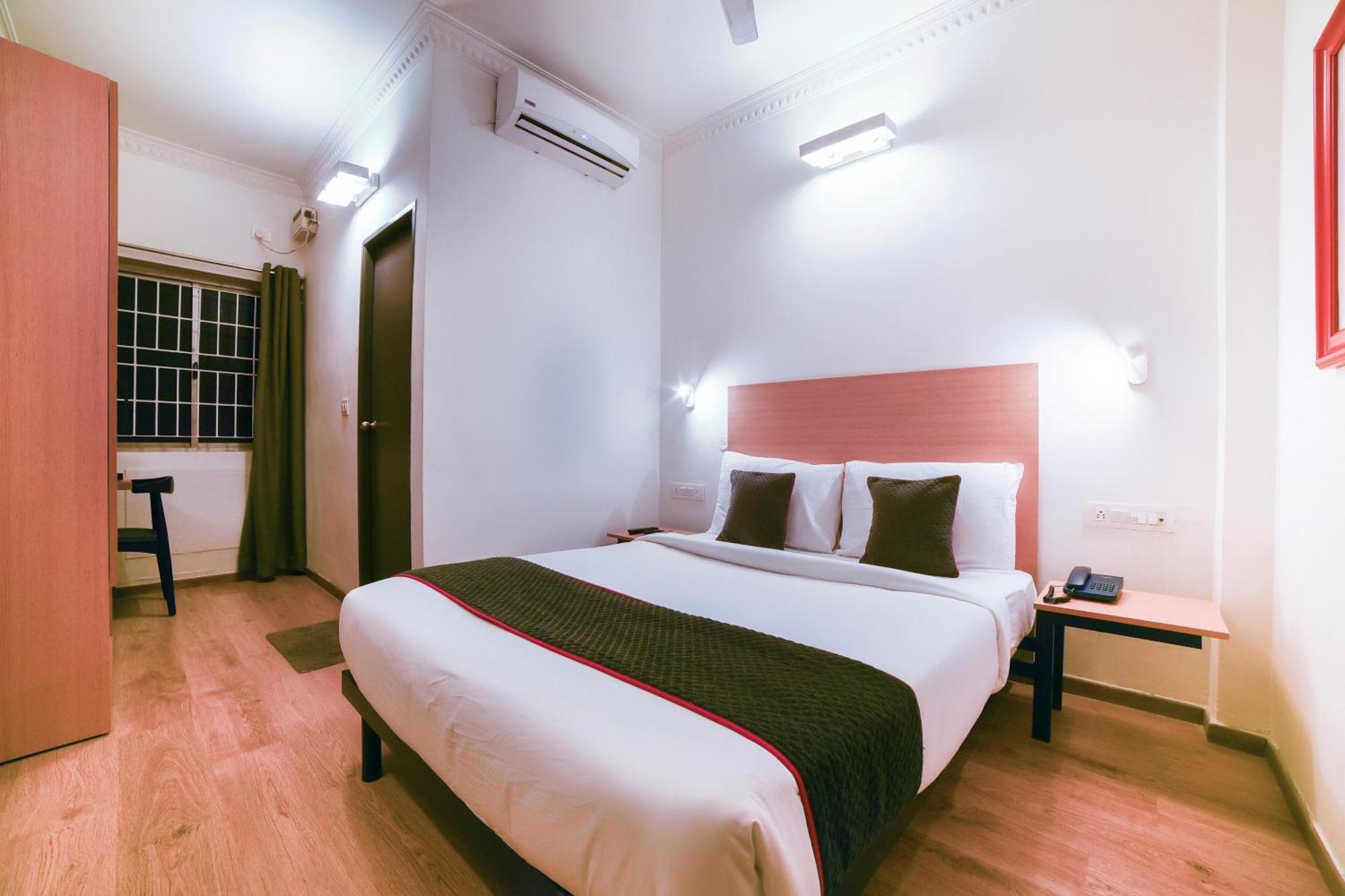 Hotel Collection O Vadapalani Čennai Exteriér fotografie