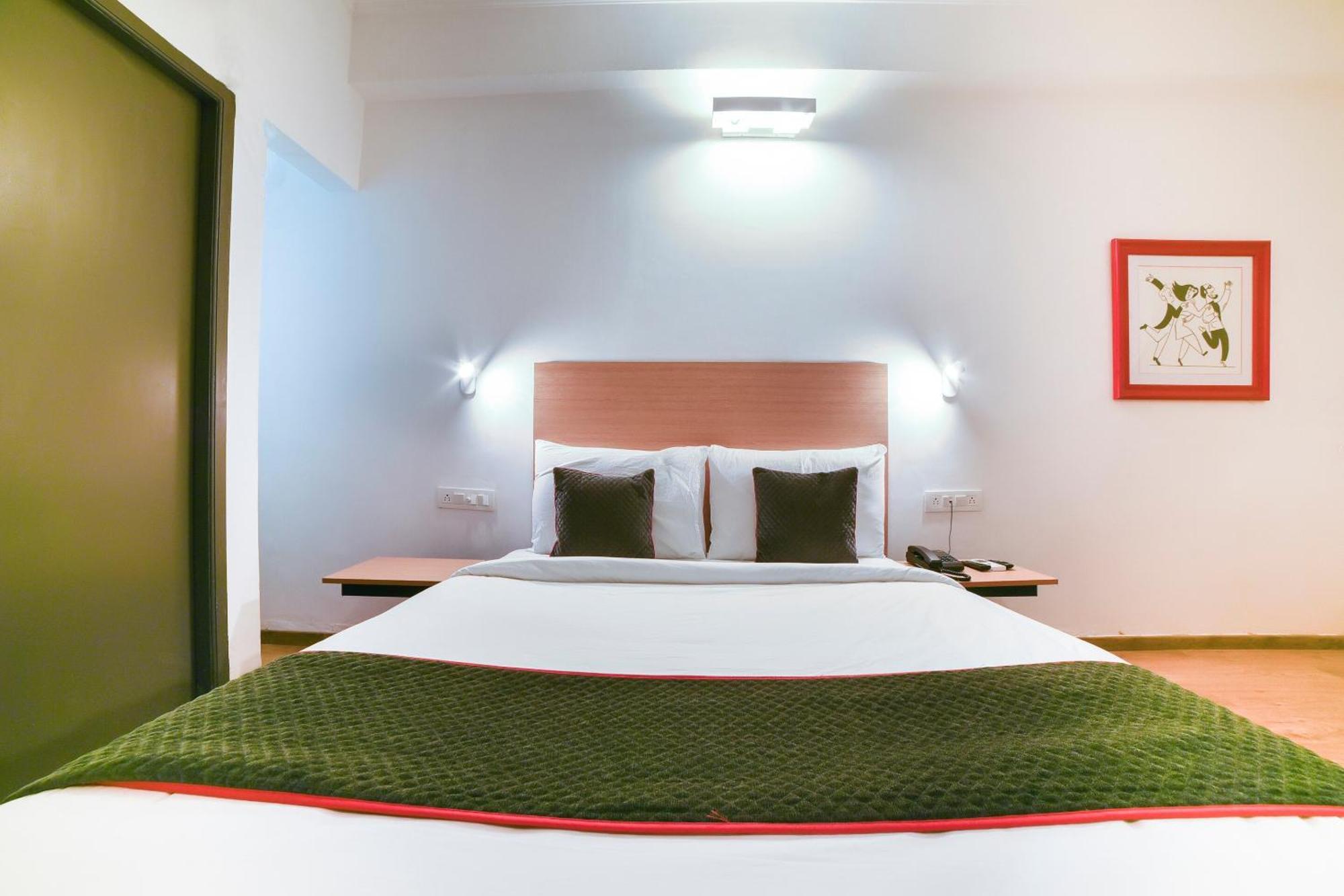 Hotel Collection O Vadapalani Čennai Exteriér fotografie